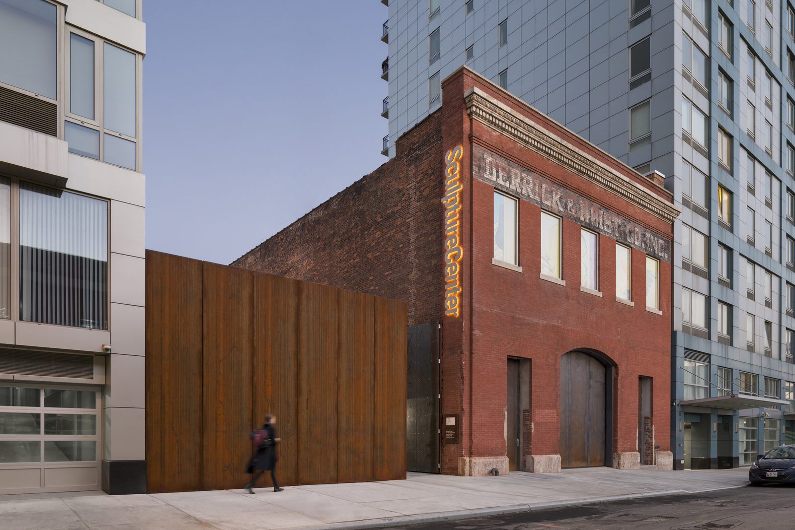 SculptureCenter on Purves Street